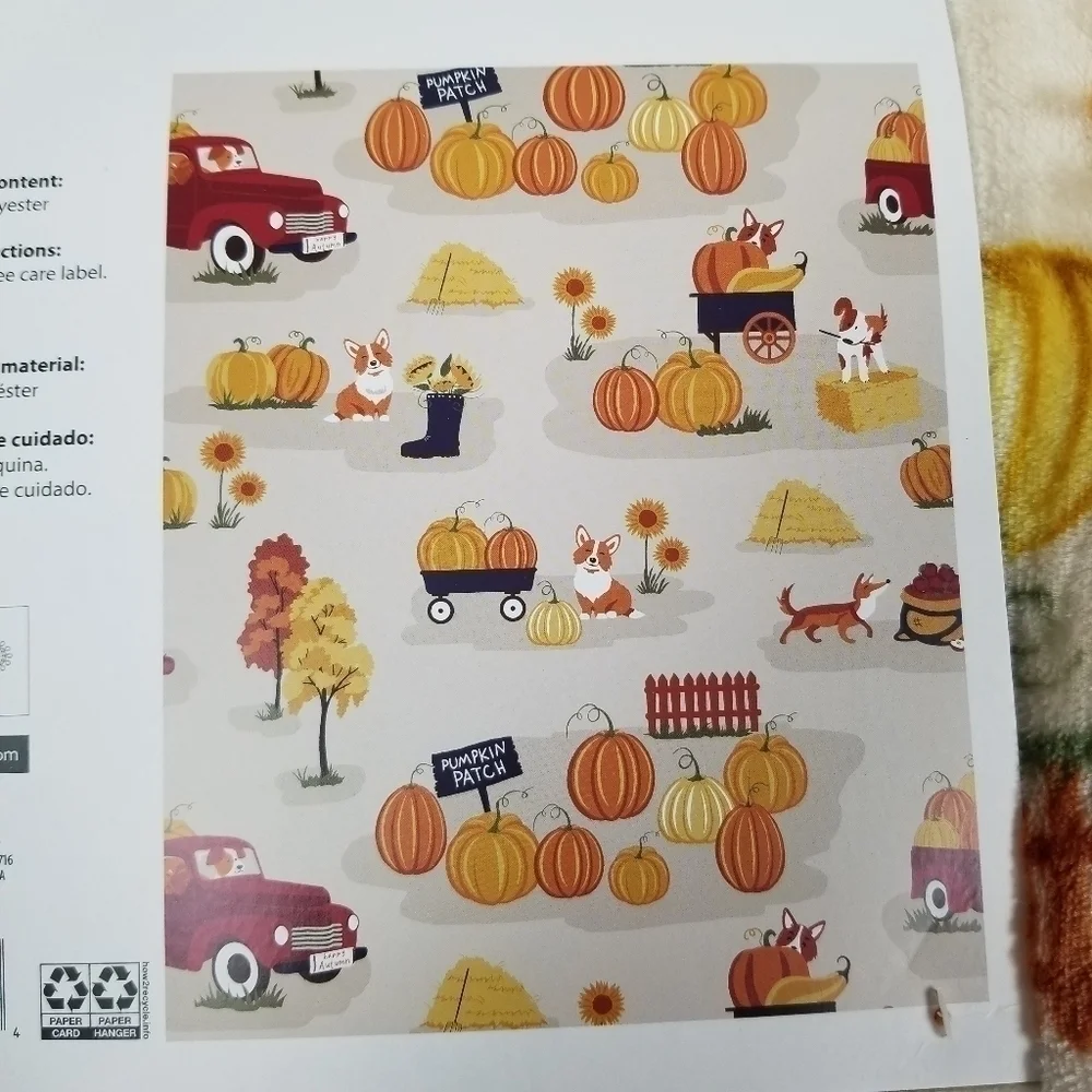 Fleece Throw Blanket NWT Plush Dogs Puppies Fall Pumpkin Patch Truck Sunflower